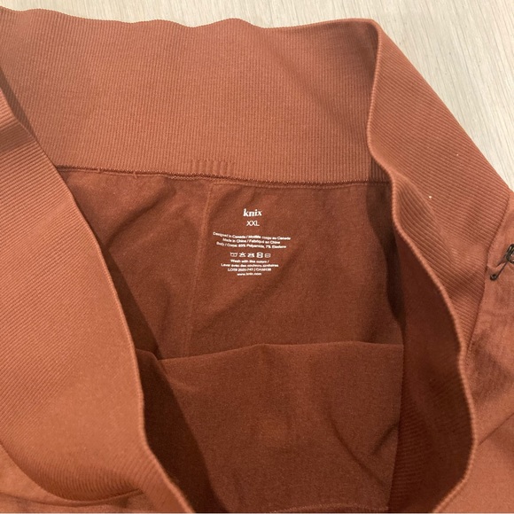 KNIX | Your Moves Legging - Picture 2 of 6